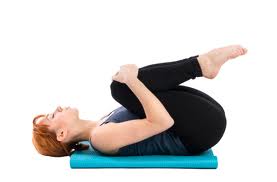Beneficios del yoga para las hernias discales
